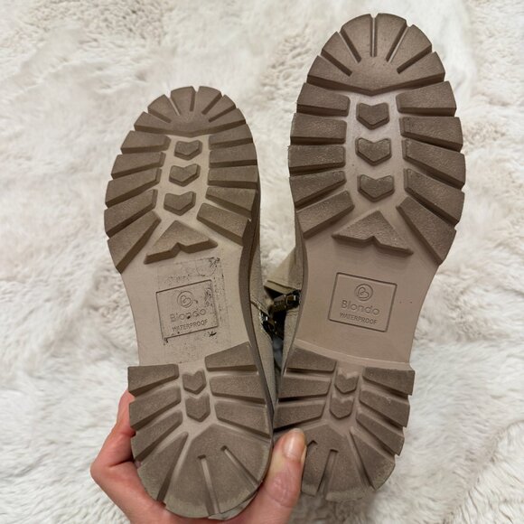 EUC Blondo Dahlia Waterproof Bootie Sand Suede 7.5 - Picture 11 of 14